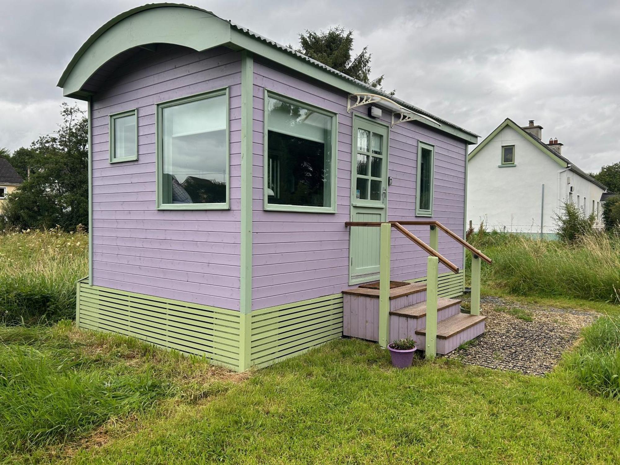 Market Street Shepherd'S Hut Leitrim Dromahair 外观 照片