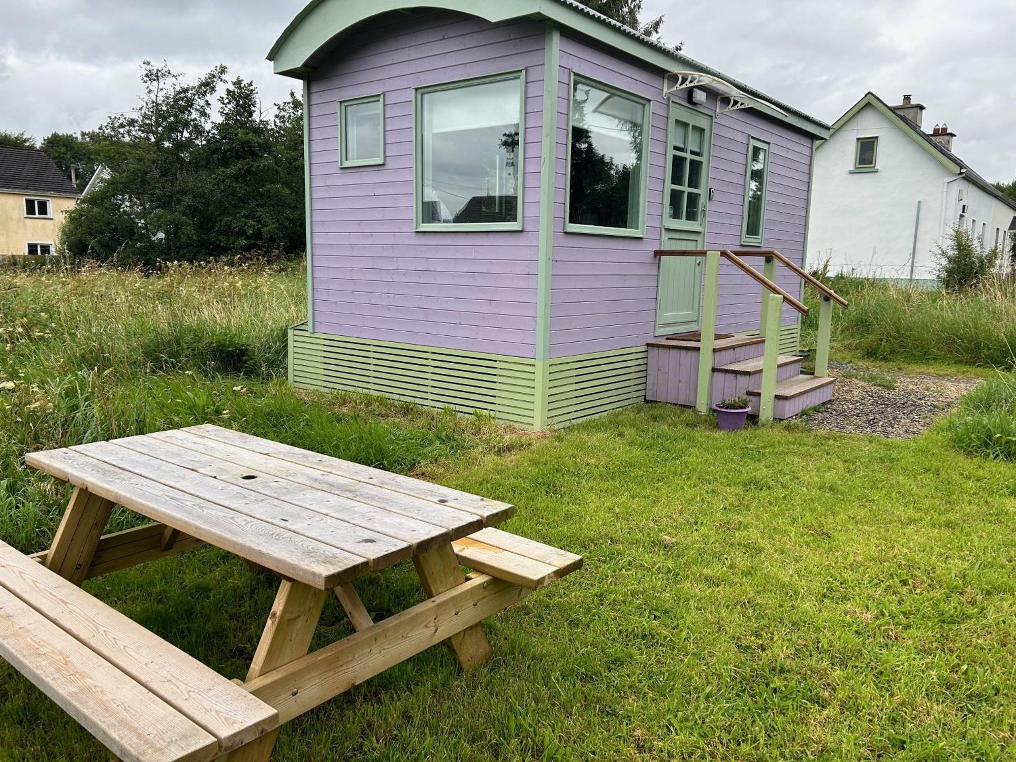 Market Street Shepherd'S Hut Leitrim Dromahair 外观 照片